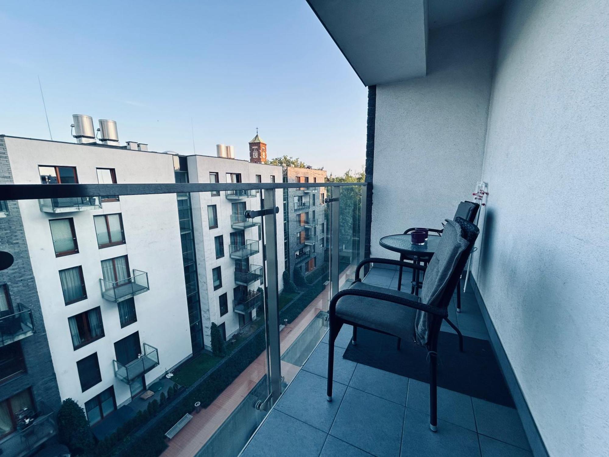 Apartmentprestige Central Station Cracovia Exterior foto