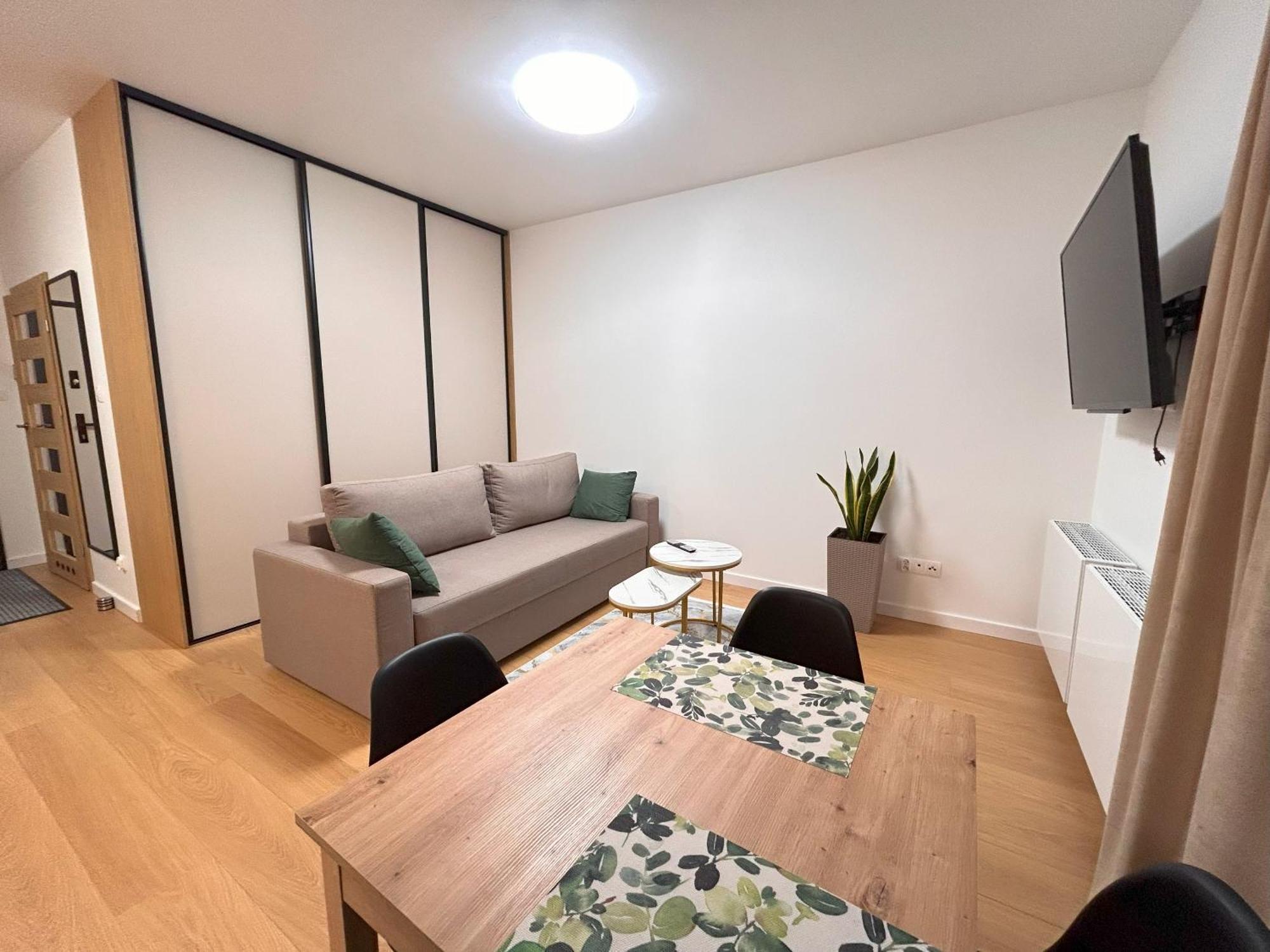 Apartmentprestige Central Station Cracovia Exterior foto